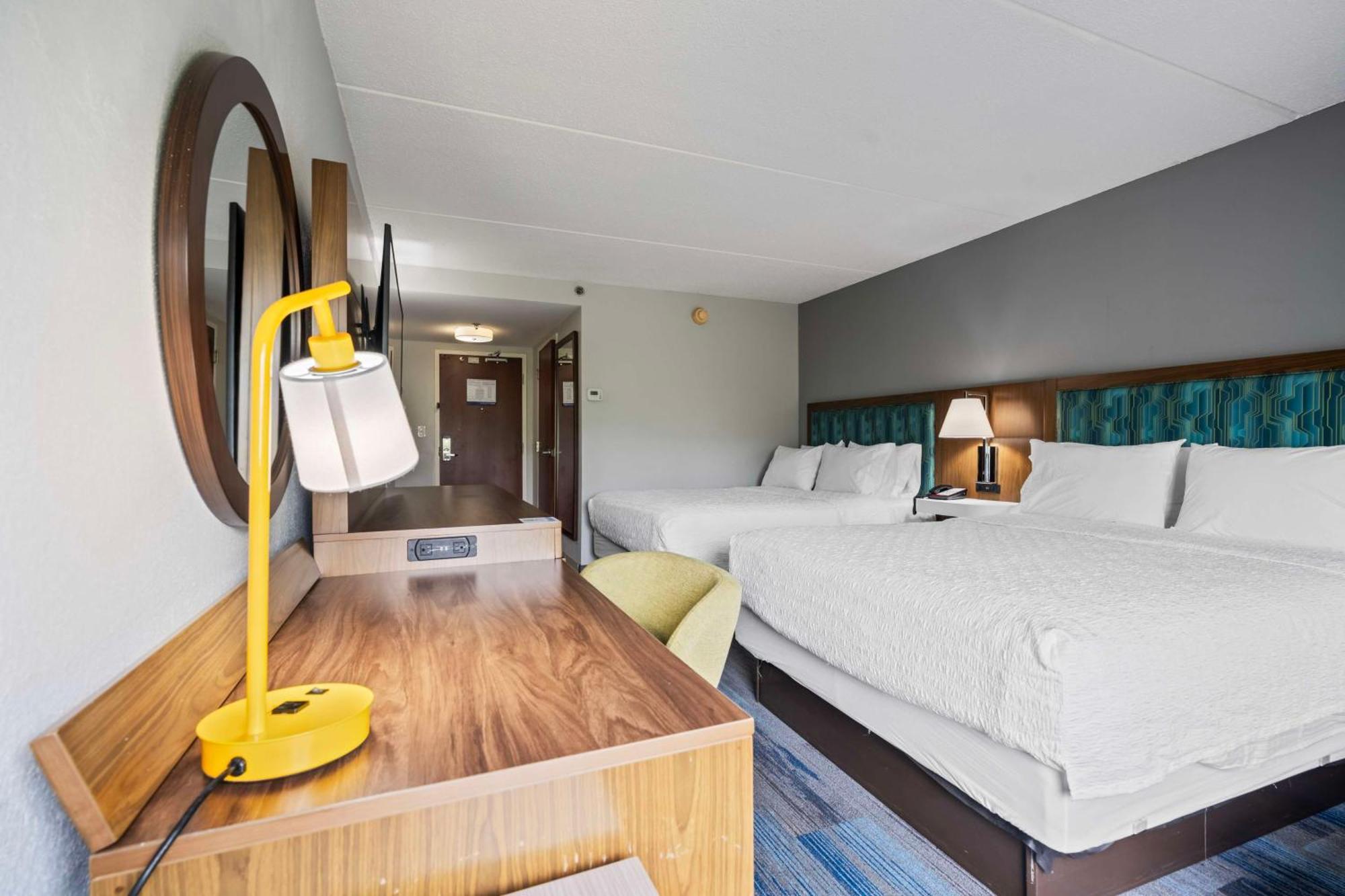 Hampton Hotel 3*
