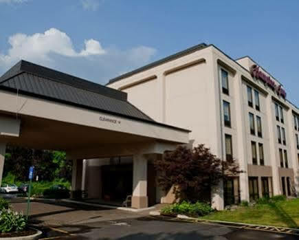 Hampton 3*